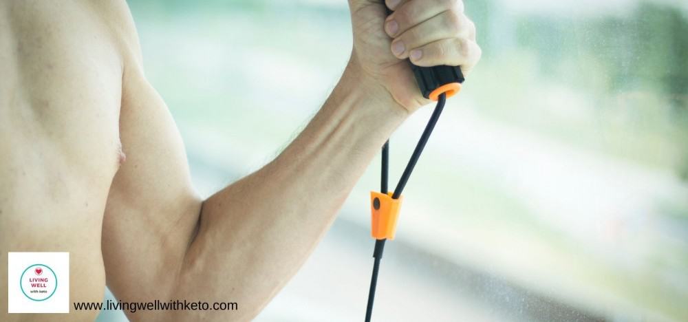 Build muscle on keto with resistance training